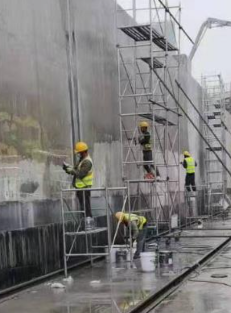 白银球场翻新地面是一个涉及